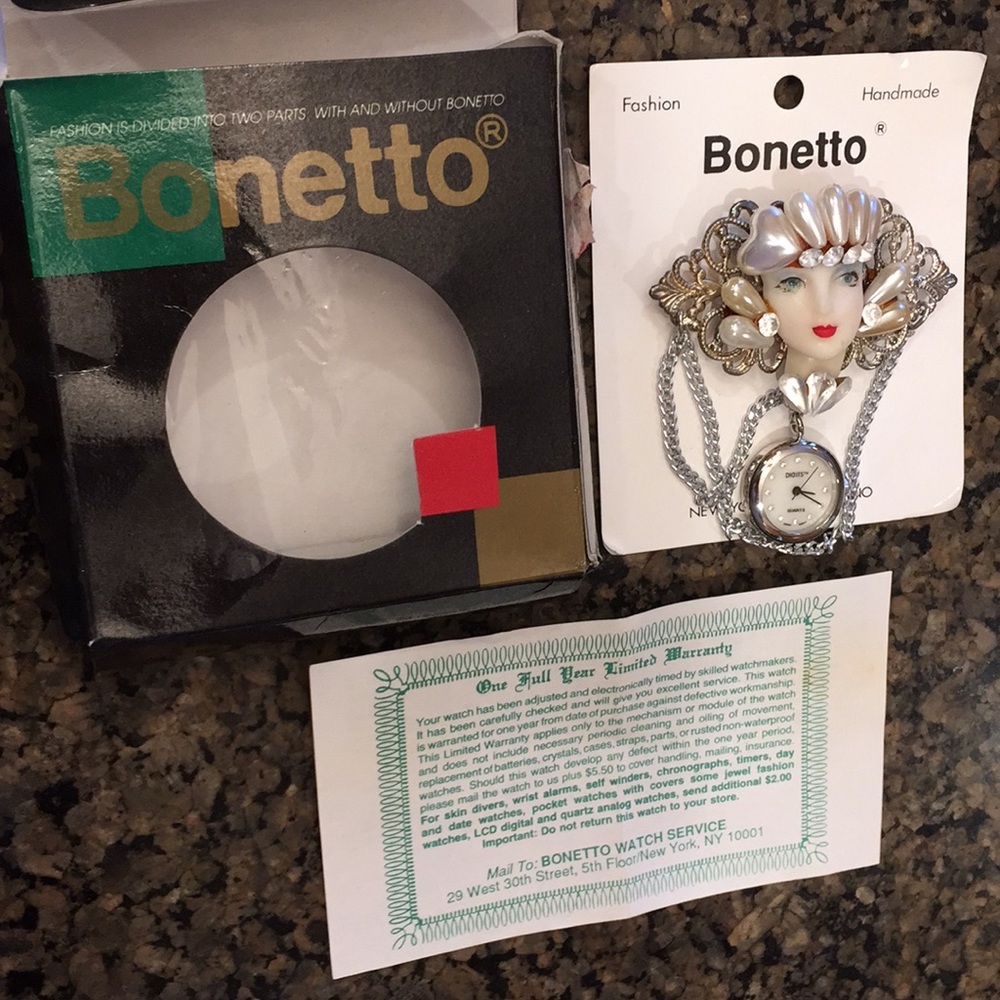 NIB VINTAGE BONETTO FASHION PIN